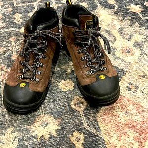 Timberland Hiking Boots Brown Leather 10 Women’s